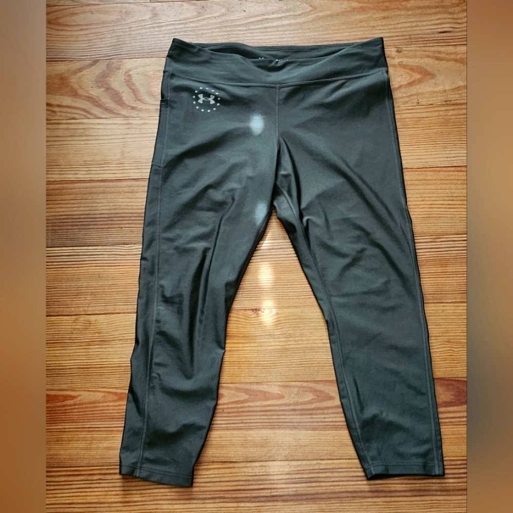 Under Armour crop legging